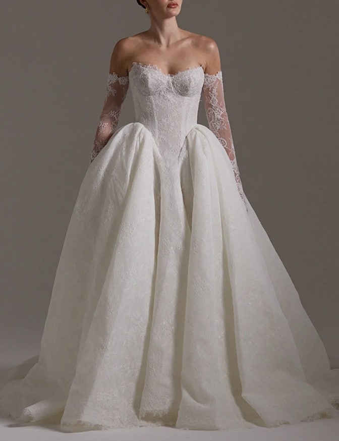 1 Jessica Couture Vera Front