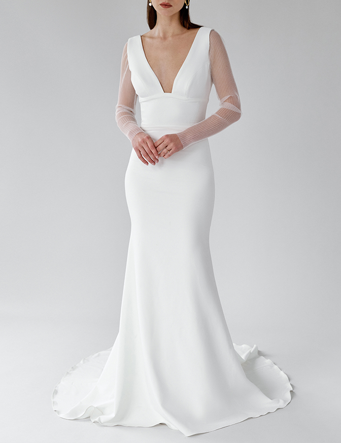 Aesling Morgan with Sleeves - Crepe