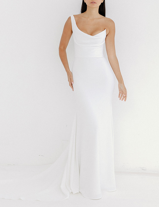 Alyssa Kristin Celine w/ Plain Skirt