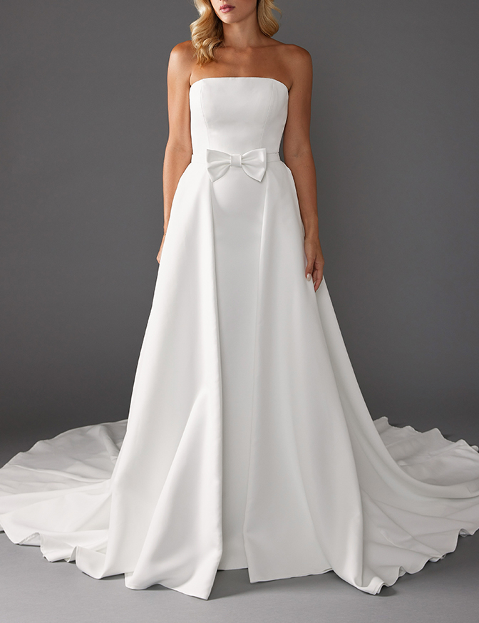 Louvienne Rhodes Set